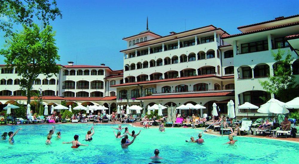 Helena Vip Villas And Suites Sunny Beach Exterior foto